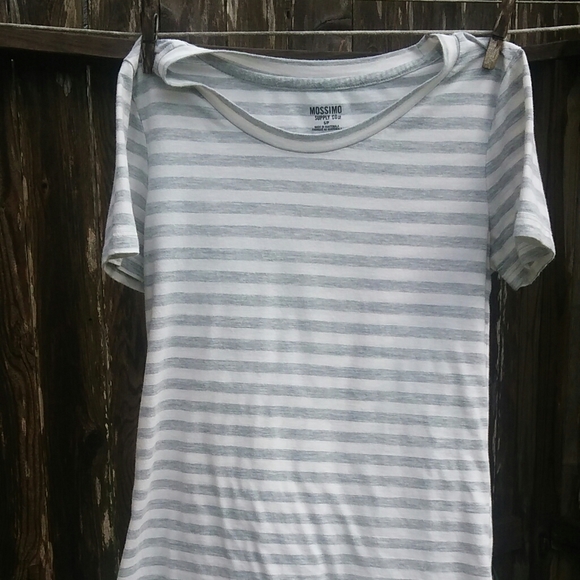 Basic Striped Tee - Picture 2 of 4